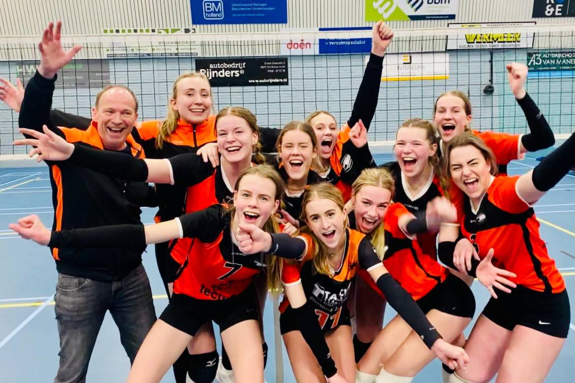 Dynamo meisjes B bij de beste 8 van Nederland