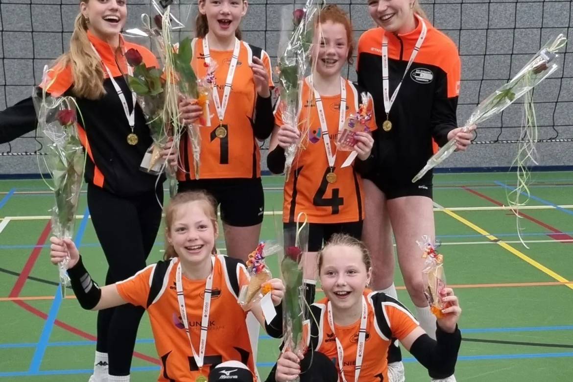 Dynamo meisjes CMV5-2 mag zich ook kampioen noemen!