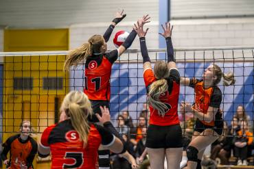 Dynamo Tubbergen dames 1 is ff klaar met Groningen!