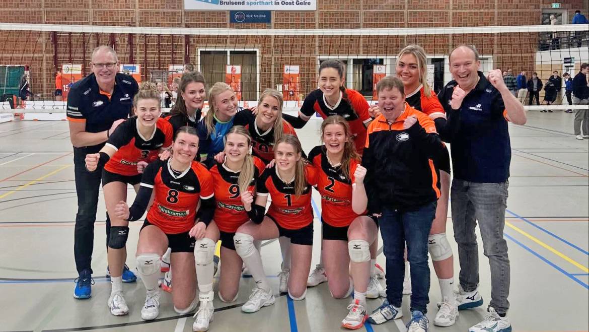 Dynamo Tubbergen dames 1 opnieuw koploper na 4-0 winst!